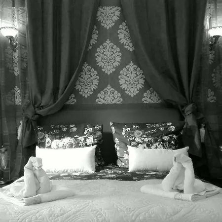 Central Apartments Apartamento *