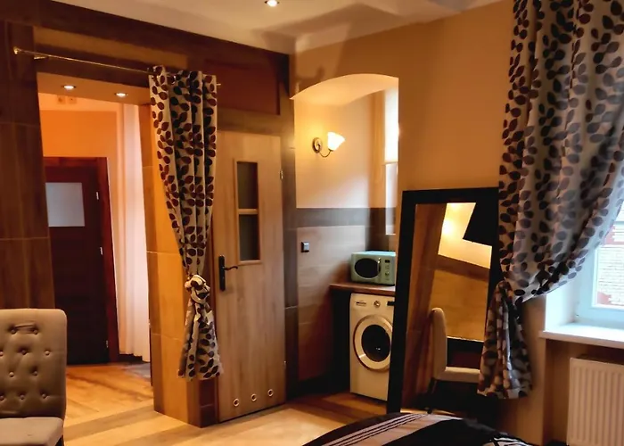 Апартаменти Central Apartments *