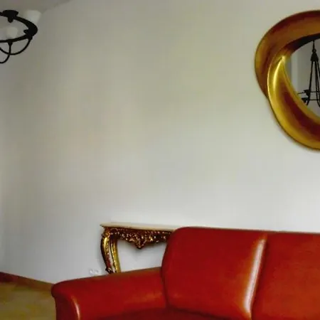 Апартаменти Central Apartments