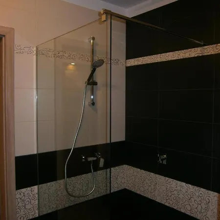 Central Apartments Апартаменти *