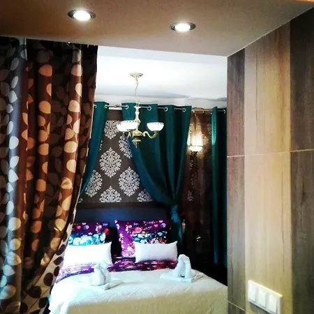 Апартаменти Central Apartments Познань