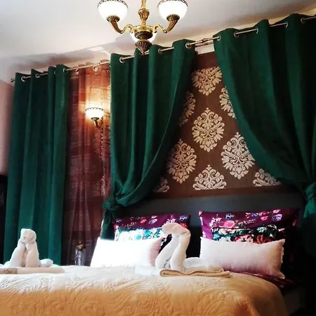 Central Apartments Познань